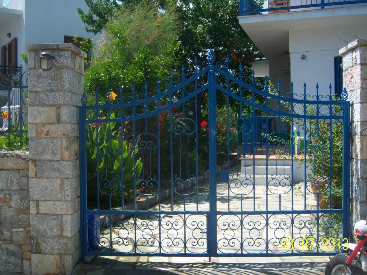 Smile Stella Studios Skopelos Town Quarto foto