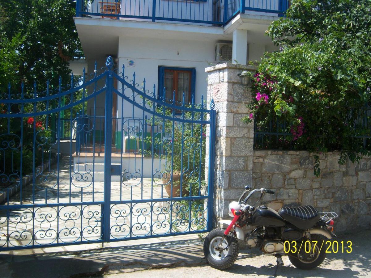 Smile Stella Studios Skopelos Town Quarto foto